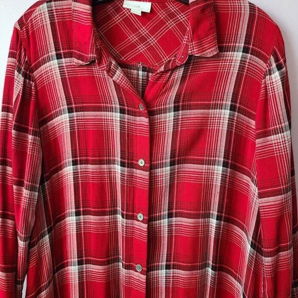 J Jill Flared Red Plaid Long Sleeve Button-Up Tunic Shirt Rayon Flannel Sz M - Picture 2 of 9
